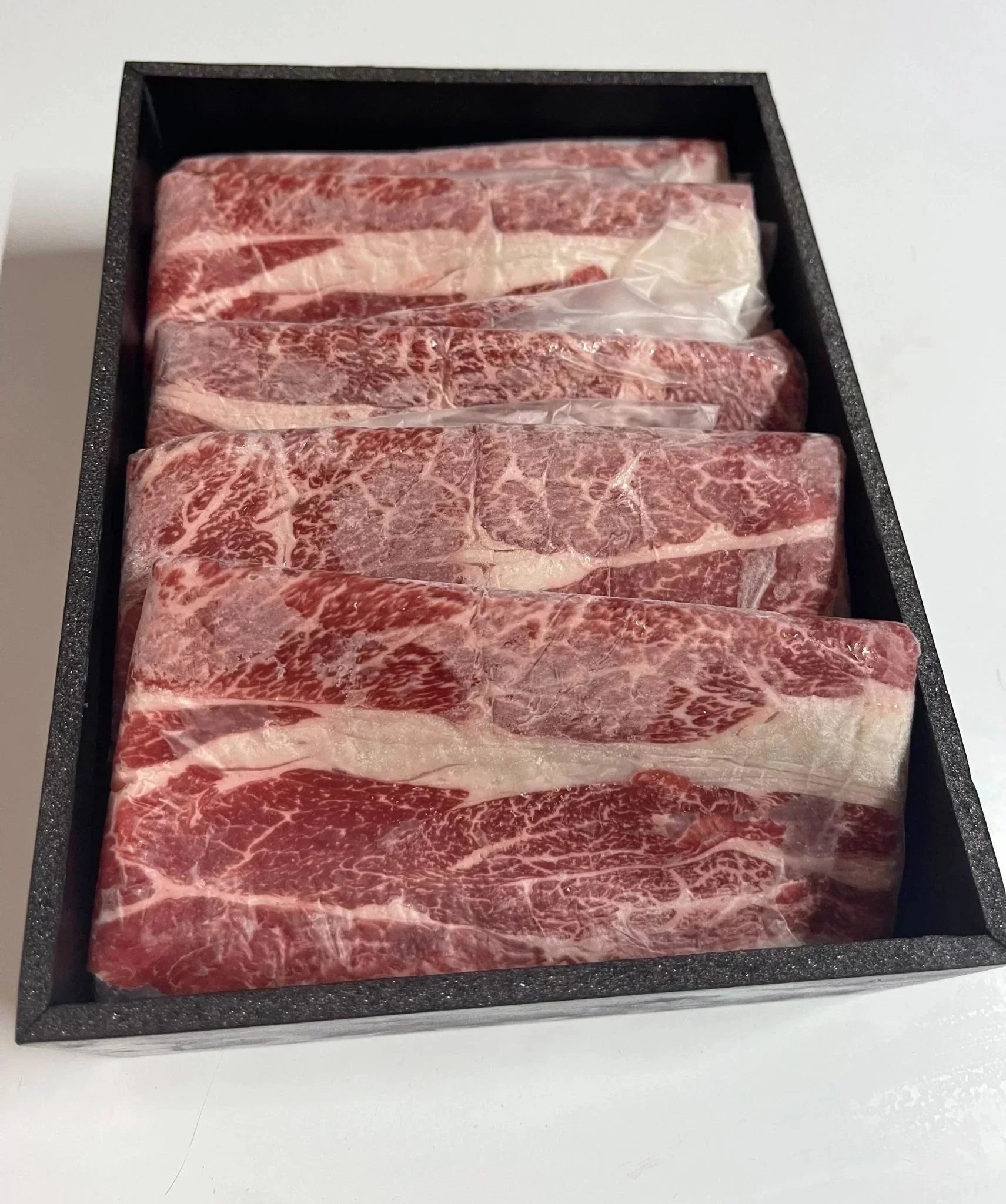 川平牛 国産黒毛和牛 肩ロース 御贈答用 すき焼き 約500g 冷凍発送